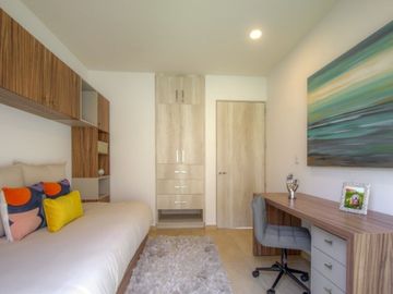 CASA EN VENTA, EN ZIRÉ CITADELA con recámara en planta baja