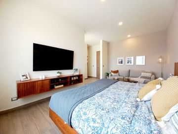CASA EN VENTA EN ZIBATÁ, Qro., estudio con opción a recámara en planta baja