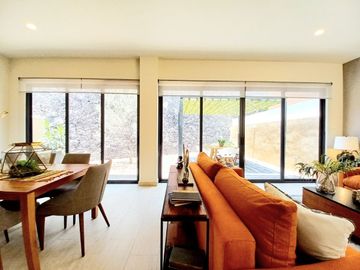 CASA EN VENTA EN ZIBATÁ, Qro., estudio con opción a recámara en planta baja