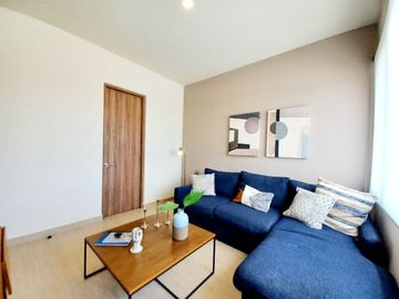 CASA EN VENTA EN ZIBATÁ, Qro., estudio con opción a recámara en planta baja