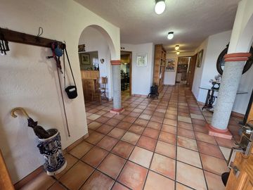 CASA EN VENTA EN JURIQUILLA DE UN PISO, VILLAS DEL MESON, ESTILO MEXICANO