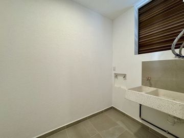 DEPARTAMENTO EN PREVENTA , 2 NIVELES, ALTOS JURIQUILLA