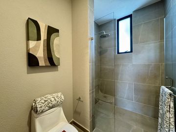 DEPARTAMENTO EN PREVENTA , 2 NIVELES, ALTOS JURIQUILLA