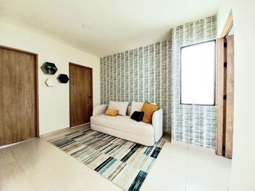 CASA EN VENTA EN ZIBATÁ, Querétaro. 3 recámaras, 3 baños, roof garden, jardín