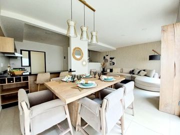 CASA EN VENTA EN ZIBATÁ, Querétaro. 3 recámaras, 3 baños, roof garden, jardín