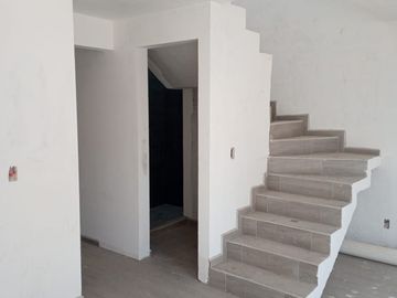 CASA EN PREVENTA CON ENTREGA EN 6 MESES, 4 HABITACIONES UNA EN PLANTA BAJA