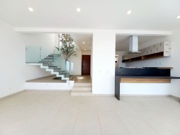 CASA EN VENTA EN ZIBATÁ, con vistas espectaculares