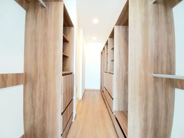 CASA EN VENTA EN ZIBATÁ, con vistas espectaculares