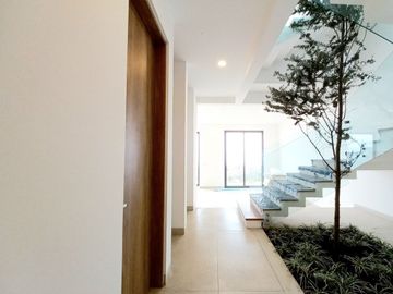 CASA EN VENTA EN ZIBATÁ, con vistas espectaculares
