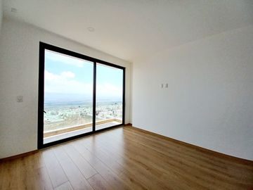 CASA EN VENTA EN ZIBATÁ, con vistas espectaculares