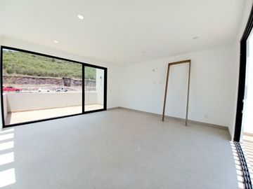 CASA EN VENTA EN ZIBATÁ, con vistas espectaculares