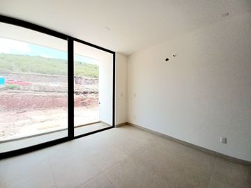 CASA EN VENTA EN ZIBATÁ, con vistas espectaculares