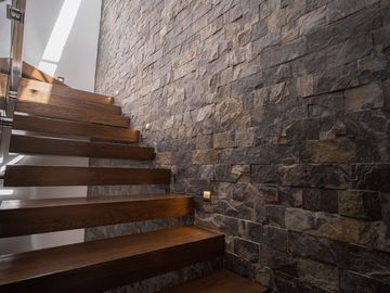 CASA EN VENTA EN NUEVO REFUGIO QUERETARO, con opción a cuarta recámara en PB
