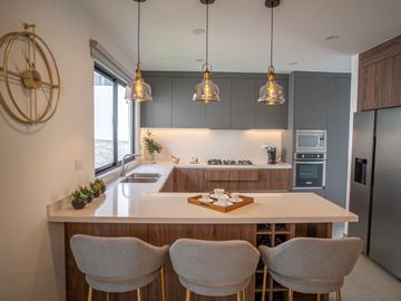 CASA EN VENTA EN NUEVO REFUGIO QUERETARO, con opción a cuarta recámara en PB