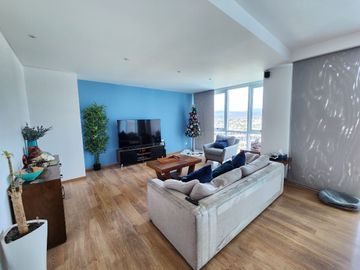 DEPARTAMENTO  EN VENTA EN JURIQUILLA TOWERS, EN ESQUINA