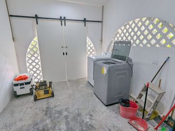 Casa dentro de Club de Golf la Ceiba con Departamento independiente
