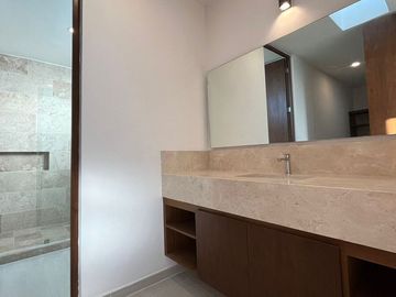 RESIDENCIA EN VENTA EN 