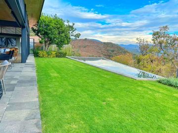 Baja de precio! Gran oportunidad de inversión!   Casa en el Santuario