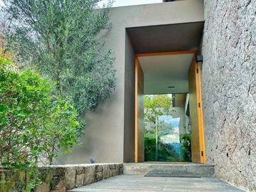 Baja de precio! Gran oportunidad de inversión!   Casa en el Santuario