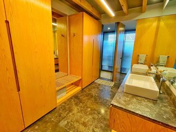 Baja de precio! Gran oportunidad de inversión!   Casa en el Santuario