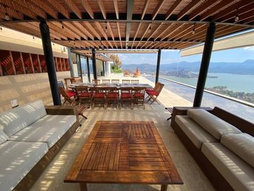 Hermosa Casa en venta, Fracc. El Santuario