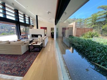 Hermosa Casa en venta, Fracc. El Santuario