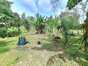 VENDO.CASA Y LOTE DE 2895MTS SANTA ROSA.BUGABA