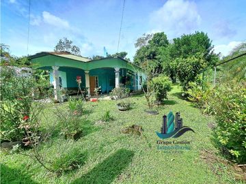 VENDO.CASA Y LOTE DE 2895MTS SANTA ROSA.BUGABA