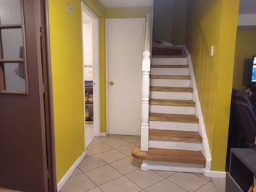 VENTA CASA LOMAS DE MIRASUR 4D+3B