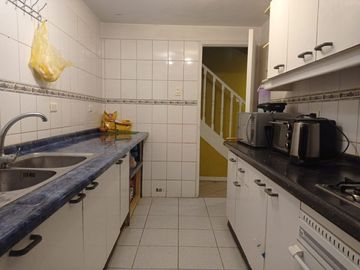 VENTA CASA LOMAS DE MIRASUR 4D+3B