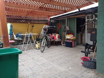VENTA CASA LOMAS DE MIRASUR 4D+3B