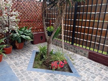 VENTA CASA LOMAS DE MIRASUR 4D+3B