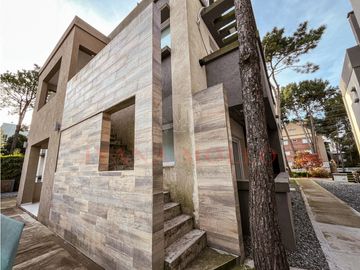 DEPARTAMENTO EN VENTA - JASON PARK I - PINAMAR - 2D