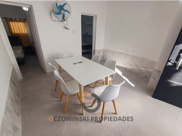 VENAT CASA + 2 DEPTOS ZONA CENTRO (VILLA GESELL)