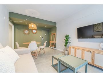 3 ambientes externo con balcon saliente reciclado