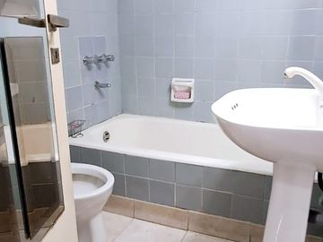 Departamento en venta de 3 dormitorios en Parque Patricios