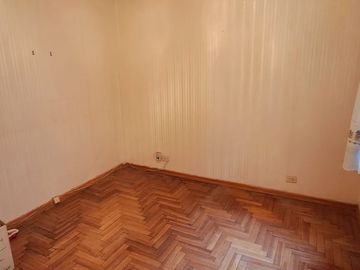 Departamento en venta de 3 dormitorios en Parque Patricios