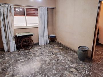 Departamento en venta de 3 dormitorios en Parque Patricios