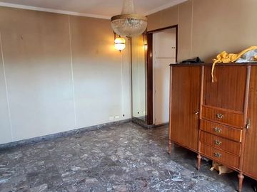 Departamento en venta de 3 dormitorios en Parque Patricios