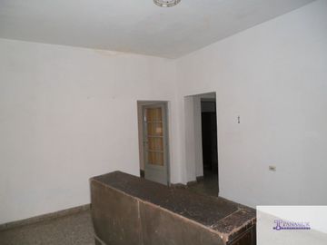 Galpón en venta de 300m2 ubicado en 9 de Julio