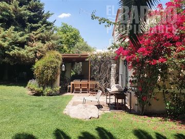 Casa en Venta en Chicureo / Piedra Roja