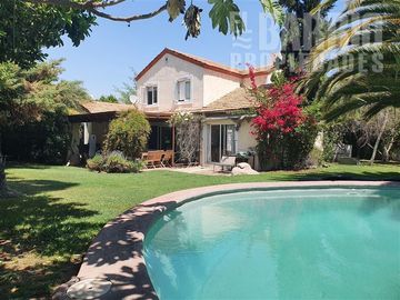 Casa en Venta en Chicureo / Piedra Roja