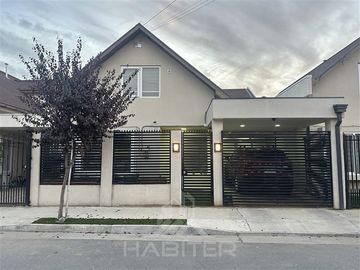 Casa en Venta en Calle lucero 457