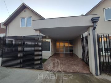 Casa en Venta en Calle lucero 457
