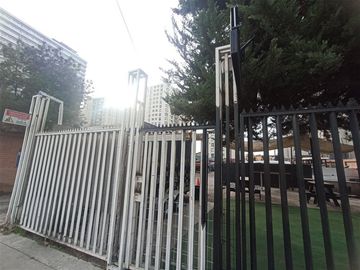 Local Comercial en Venta en Venta Terreno Avda Macul 945 mt SIN COMISION DE CORRETAJE