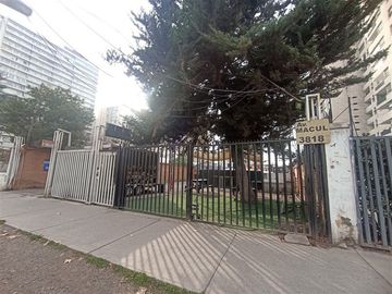 Local Comercial en Venta en Venta Terreno Avda Macul 945 mt SIN COMISION DE CORRETAJE