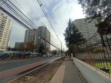 Local Comercial en Venta en Venta Terreno Avda Macul 945 mt SIN COMISION DE CORRETAJE