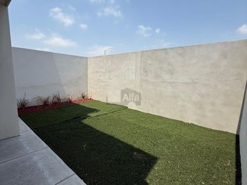 Casa en condominio en venta en Villas Coloniales, Apodaca, Nuevo León
