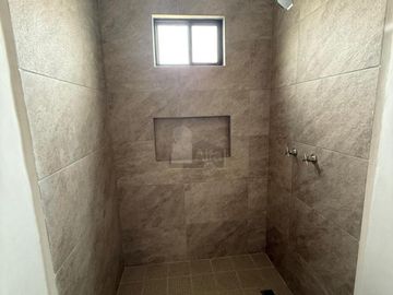 Casa en condominio en venta en Villas Coloniales, Apodaca, Nuevo León