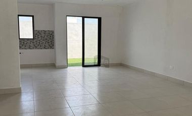 Casa en condominio en venta en Villas Coloniales, Apodaca, Nuevo León